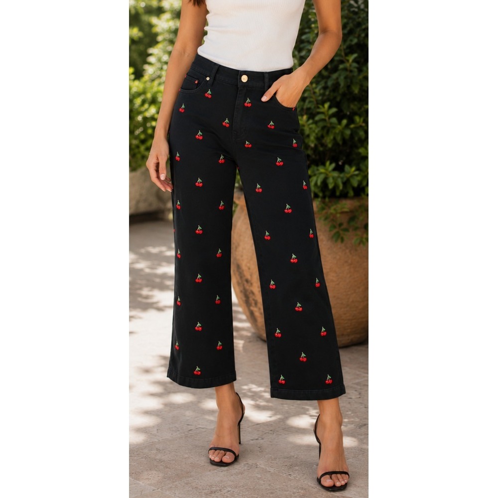St. John by Marie Gray Pants Denim Luxury Cherry Embroidered Black Hamptons 10